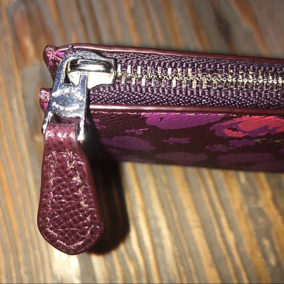 Coach Floral Print Zip Mini - Picture 6 of 7